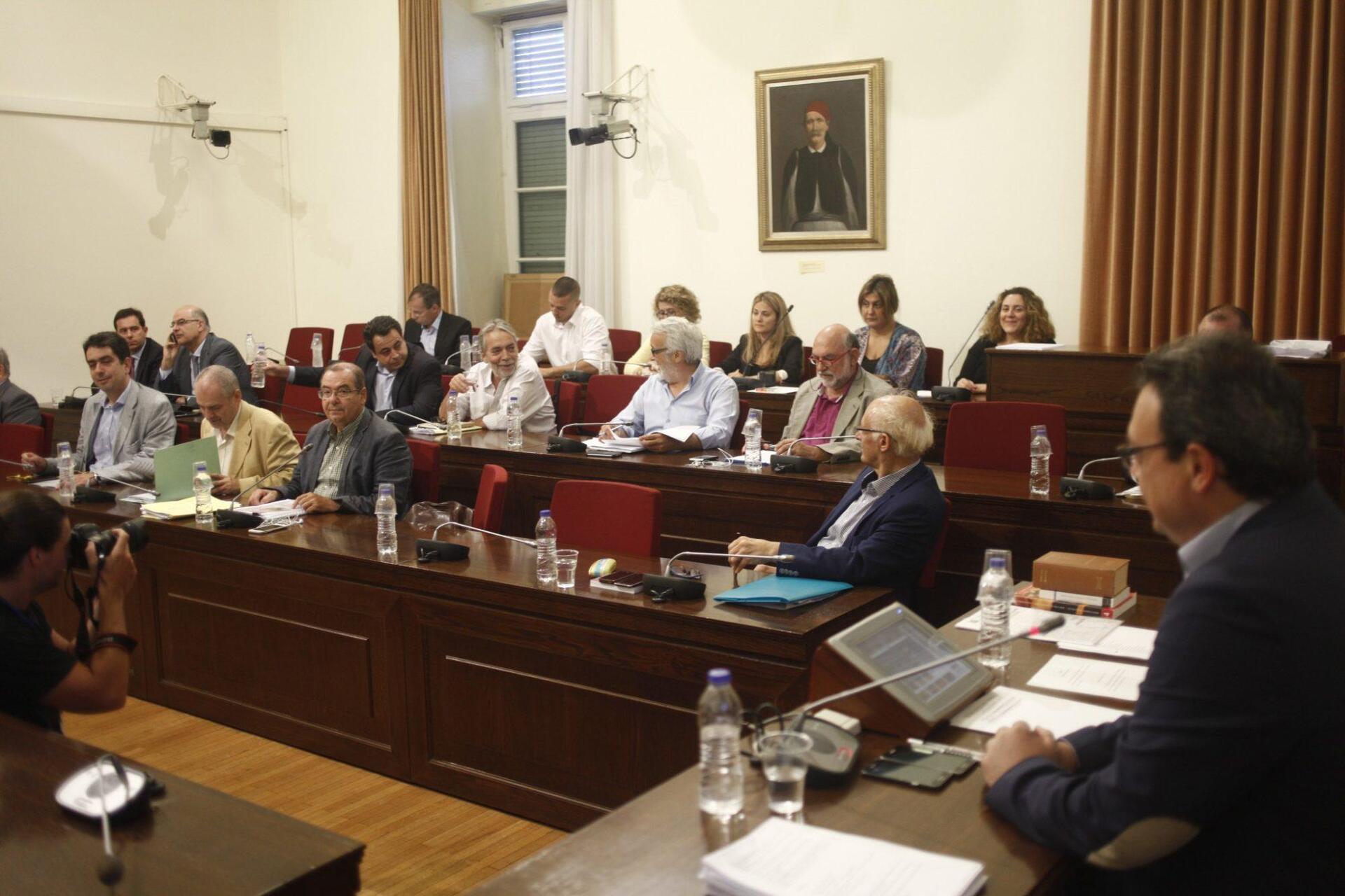 Εξεταστική διά πάσαν νόσον
