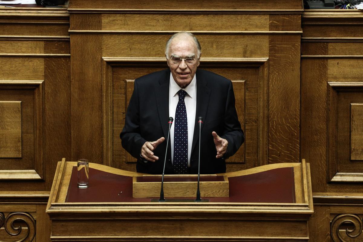 Βασίλης Λεβέντης: Γιατί δεν είχε κάνει το εμβόλιο κατά του κορονοϊού – Τι αποκαλύπτει στενός του συνεργάτης