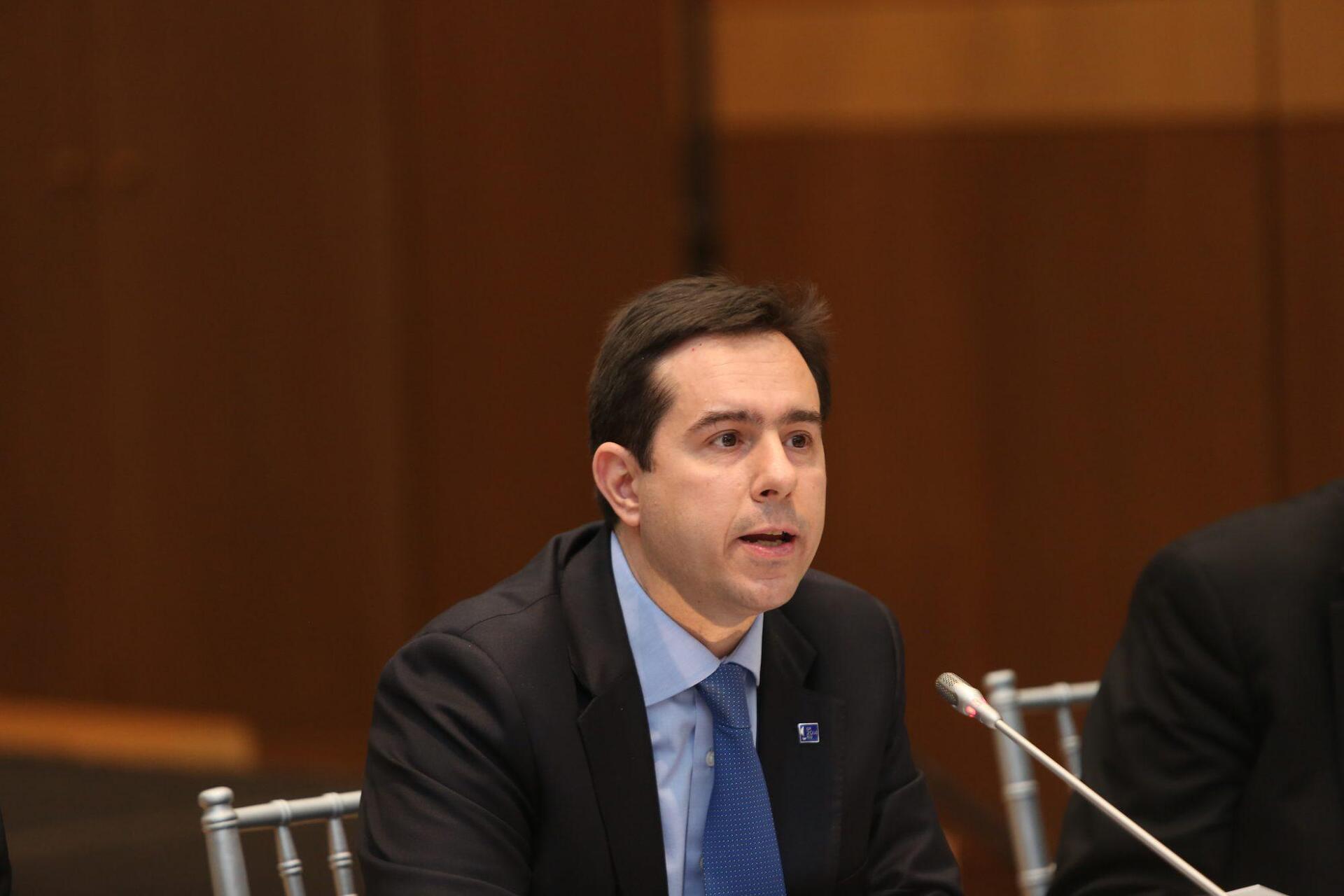 Μηταράκης: Το Grexit δεν έχει φύγει από το τραπέζι