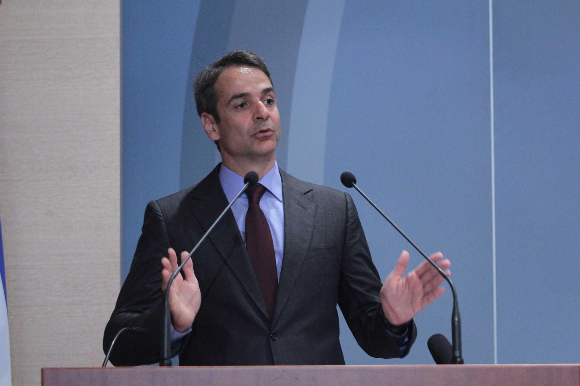 Μητσοτάκης: Μην τολμήσουν θεσμικά παιχνίδια με το Σύνταγμα