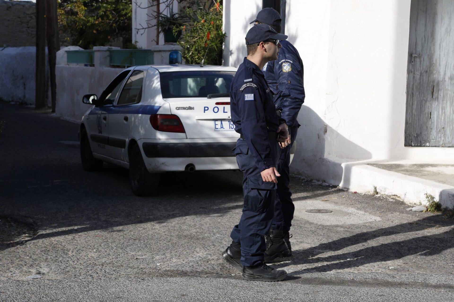 Σε εξέλιξη μεγάλη αστυνομική επιχείρηση στην Αττική – Περισσότερες από 10 συλλήψεις