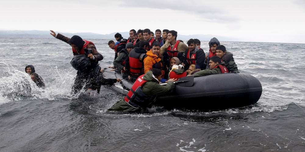 Guardian: «Συναγερμός στα νησιά του Αιγαίου» λόγω νέου κύματος προσφύγων