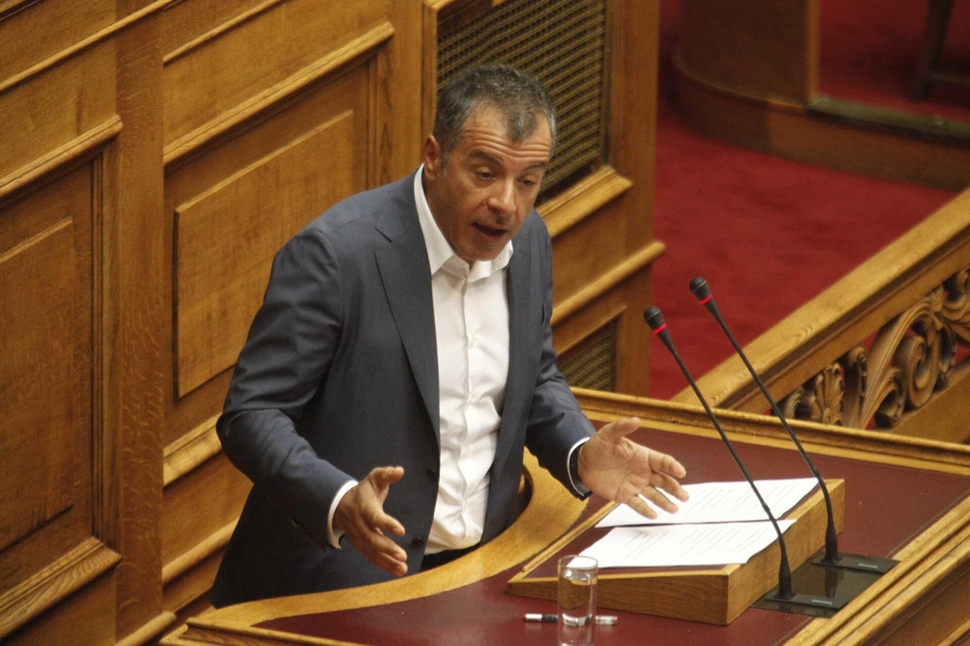 Θεοδωράκης: Η καθυστέρηση στην αξιολόγηση θα επιδεινώσει δραματικά την απασχόληση