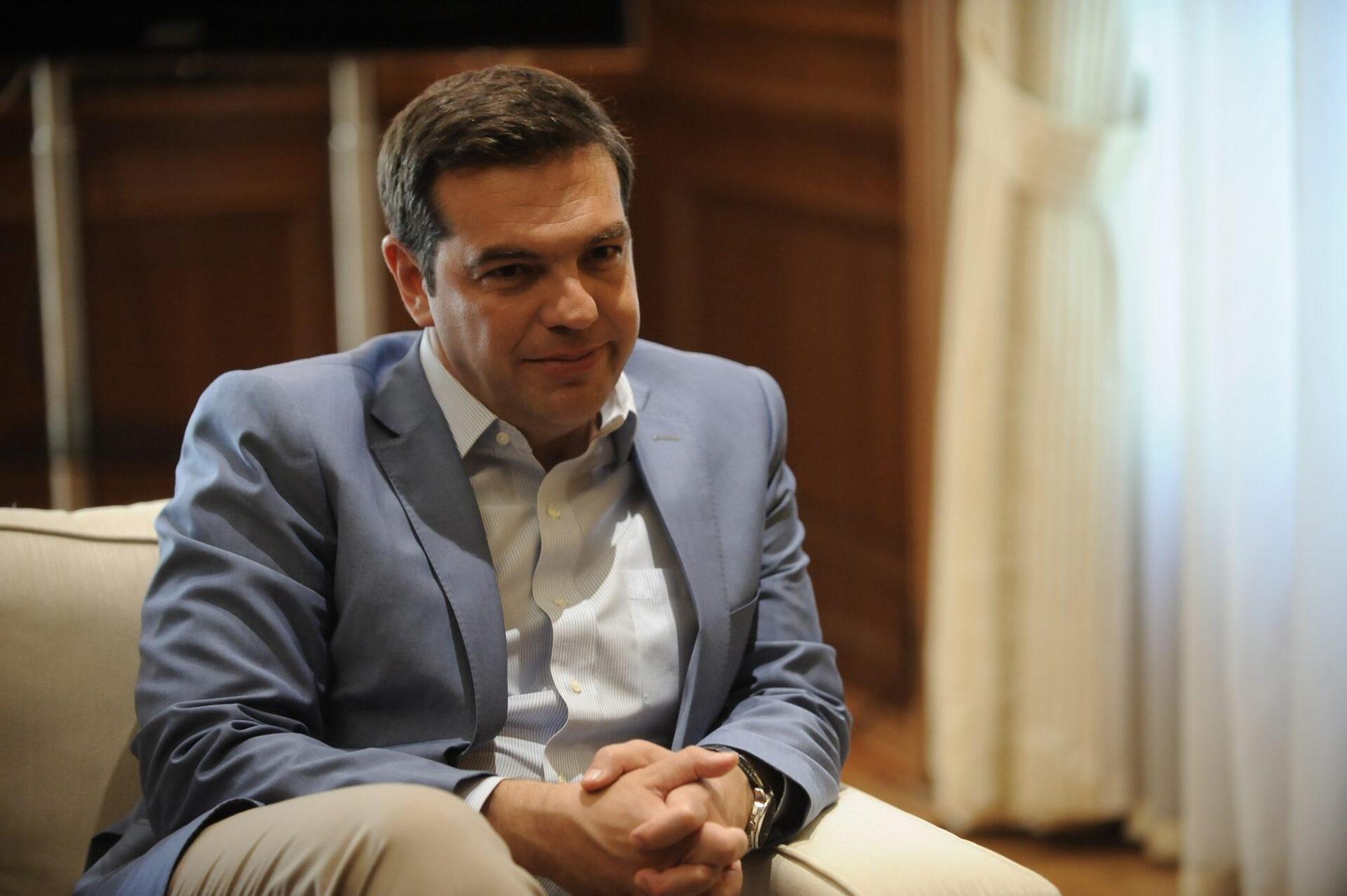 Ρεσιτάλ αλαζoνείας από τον πρωθυπουργό