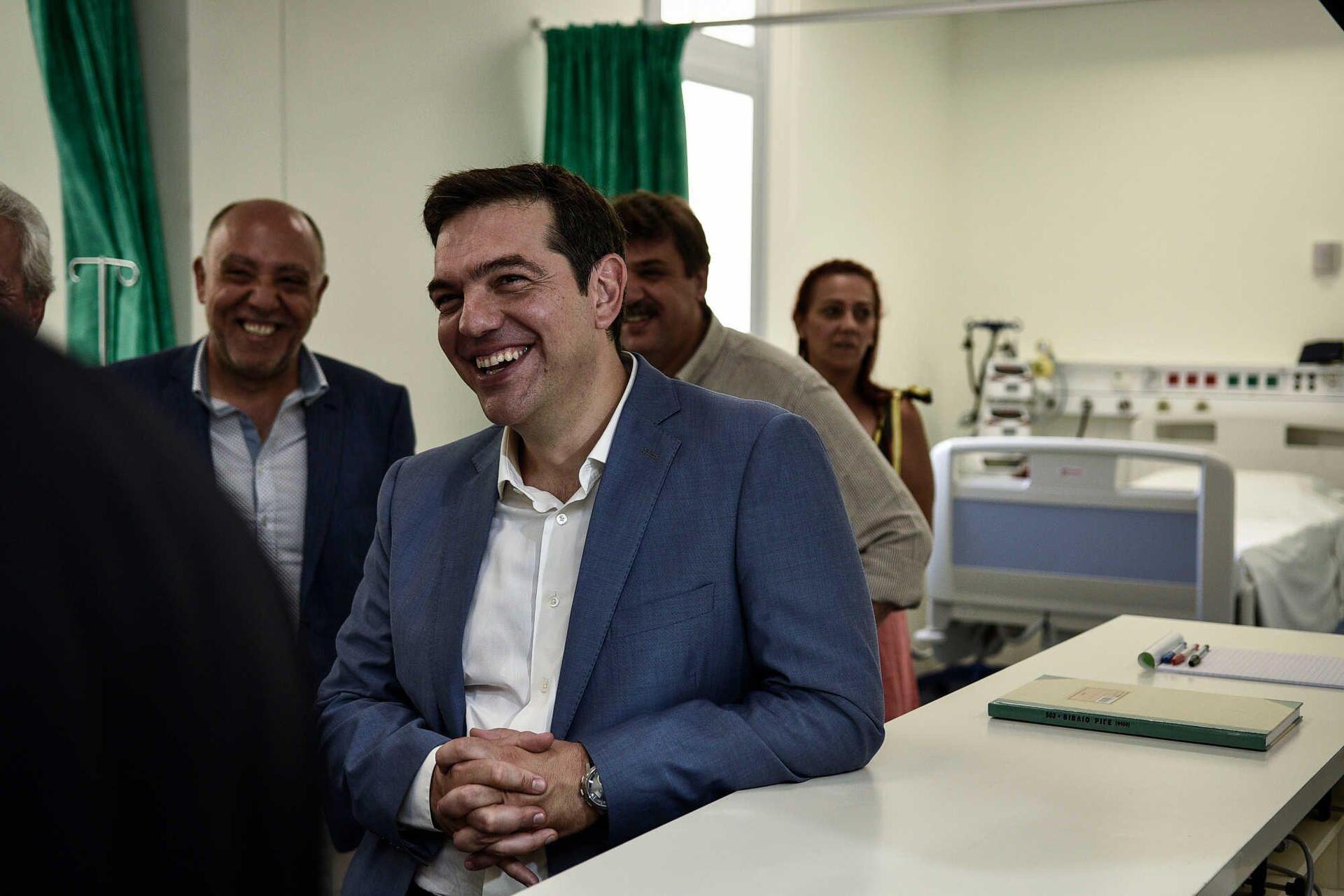 Nοσοκομείο Σαντορίνης: Φιέστα Τσίπρα, ηφαίστειο να εκραγεί το προσωπικό