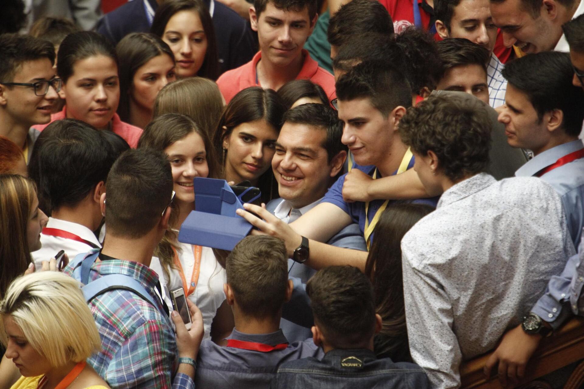 tsipras-selfie1-1000