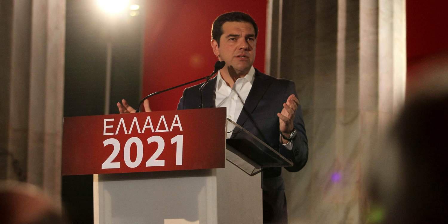 Ο Τσίπρας έκανε προτάσεις για Σύνταγμα με μόνο σύμμαχο τον… Λεβέντη