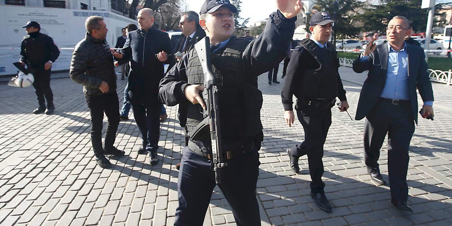 Σε διαθεσιμότητα 1.500 σωφρονιστικοί υπάλληλοι και φύλακες στην Τουρκία