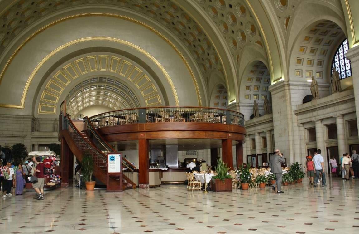Απειλή βόμβας οδηγεί στην εκκένωση κεντρικού σταθμού τρένων στην Ουάσιγκτον