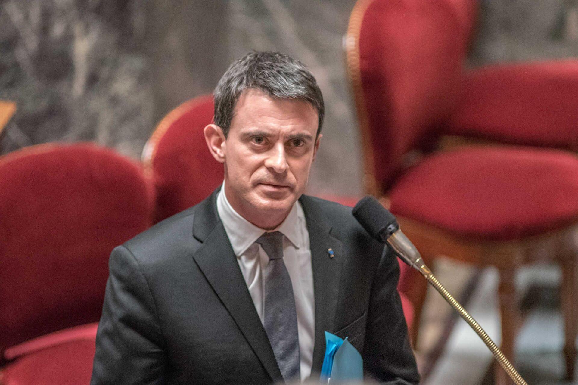 Δεν αποκλείει ο Βαλς να διεκδικήσει το χρίσμα των Σοσιαλιστών