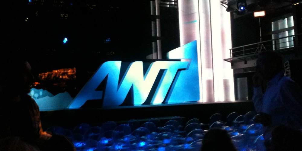 Έσβησε η φωτιά στο κτίριο του ANT1 – Eπανήλθε το σήμα