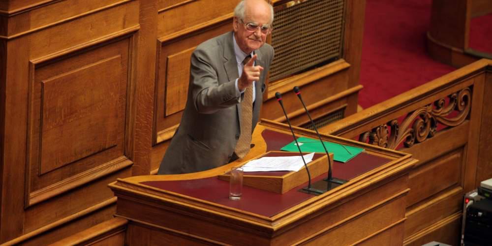 Κακλαμάνης: Στηρίζει Ανδρουλάκη για πρόεδρο του ΠΑΣΟΚ