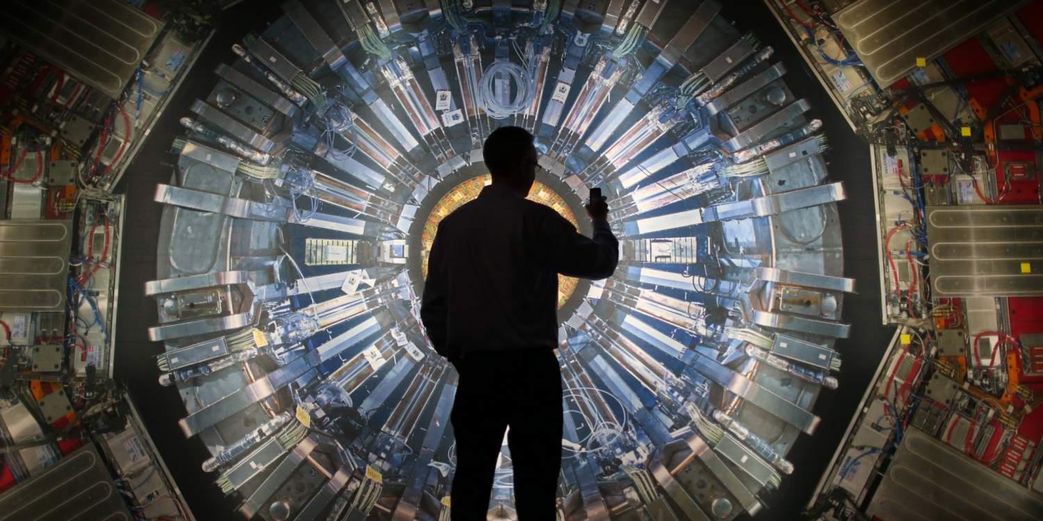 CERN: Ανακαλύφθηκαν τρία νέα «εξωτικά» υποατομικά σωματίδια