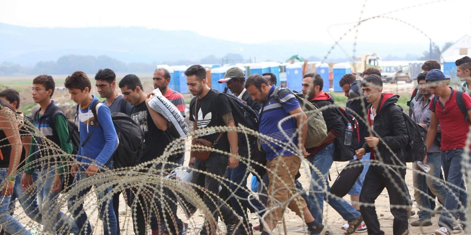 Ξεσηκώθηκαν οι τοπικές οργανώσεις της ΝΔ για την άφιξη 2.000 προσφύγων στην Κρήτη