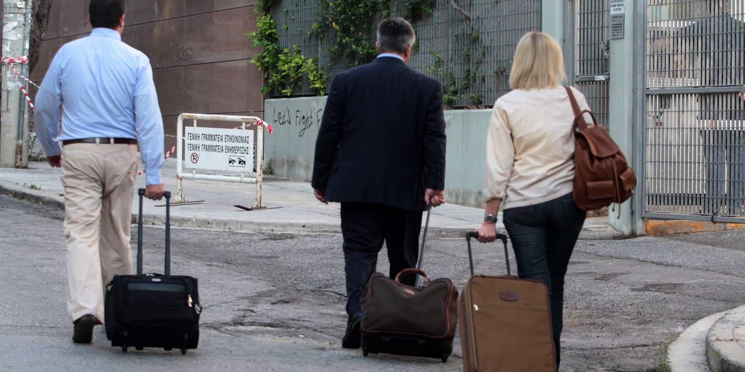 «Κλείδωσε» η πρώτη τηλεοπτική άδεια, «μαραθώνιος» για τις άλλες τρεις