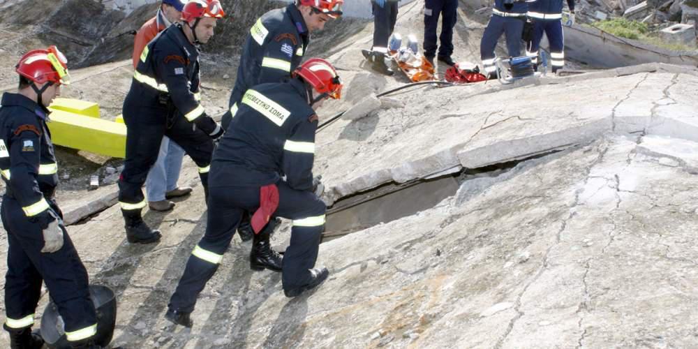 Οι «άγγελοι» της Πυροσβεστικής