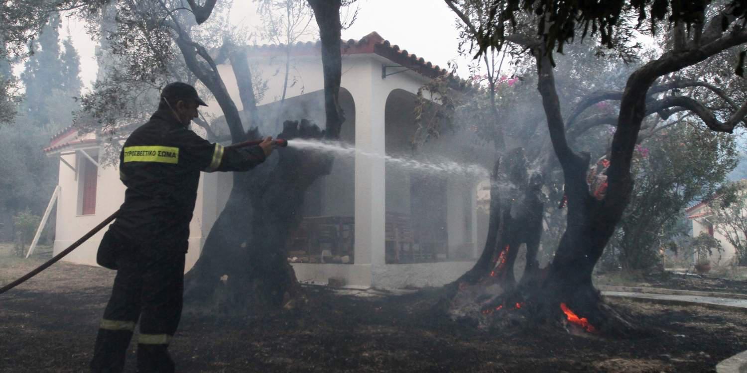 Yπό έλεγχο η πυρκαγιά στη Βόρεια Εύβοια