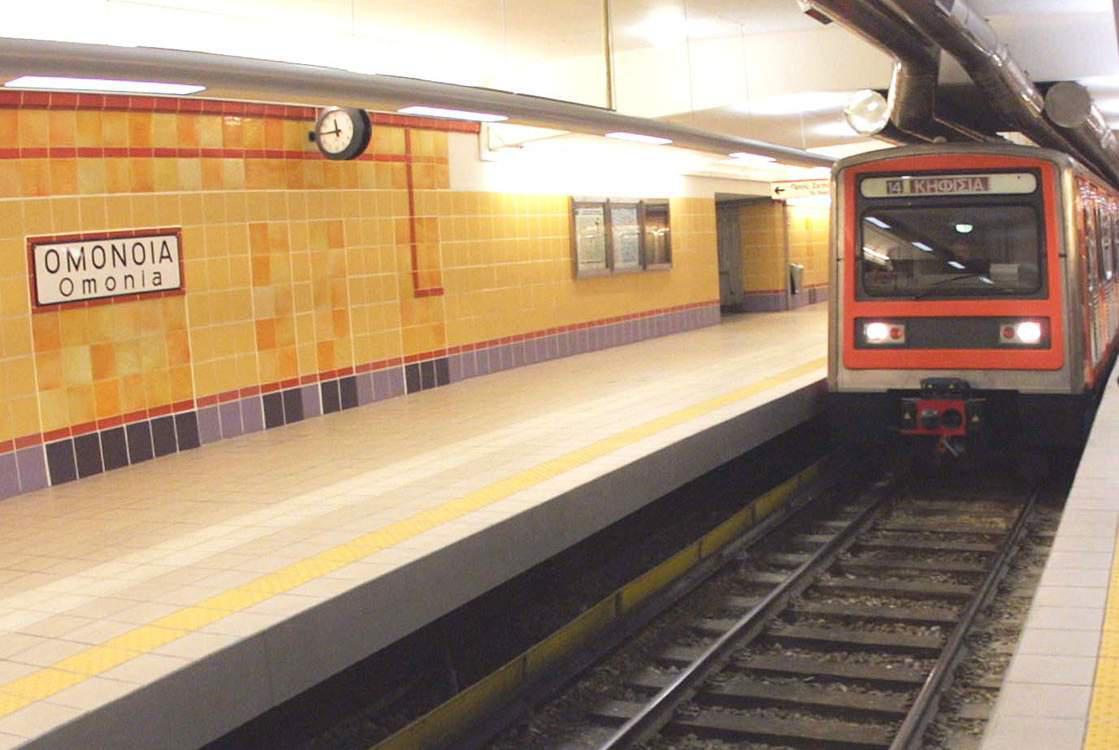 Στάση εργασίας στον ηλεκτρικό σιδηρόδρομο
