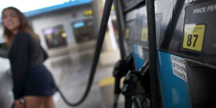 Fuel Pass: Αντίστροφη μέτρηση για την ενεργοποίηση της επιδότησης – Η διαδικασία και τα ποσά