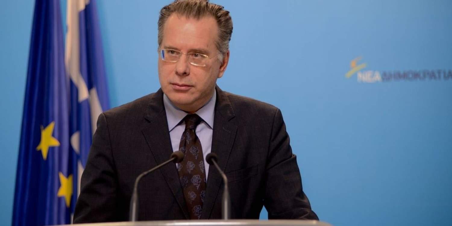Κουμουτσάκος: Ένοχη σιωπή της κυβέρνησης για τα πόθεν έσχες των καναλαρχών