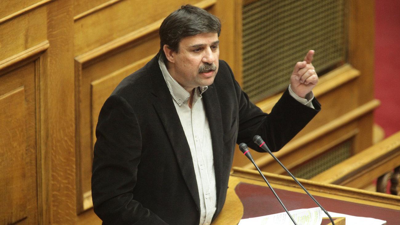 «Κεραυνοί» Ξανθού: «Ο Κασσελάκης είναι εκτός πραγματικότητας»