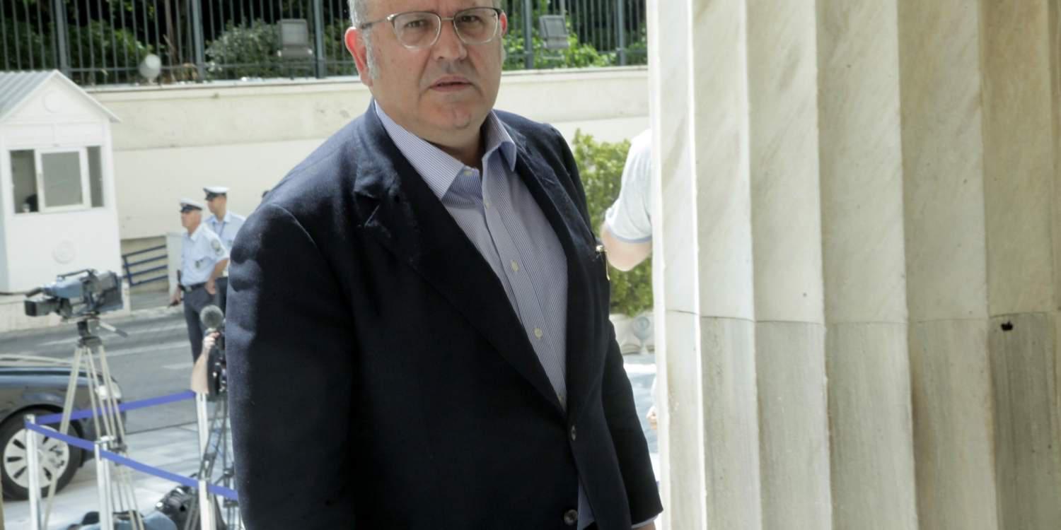 Ξυδάκης για φόρους: Η κυβέρνηση συμπονά και υποφέρει μαζί με τους πολίτες