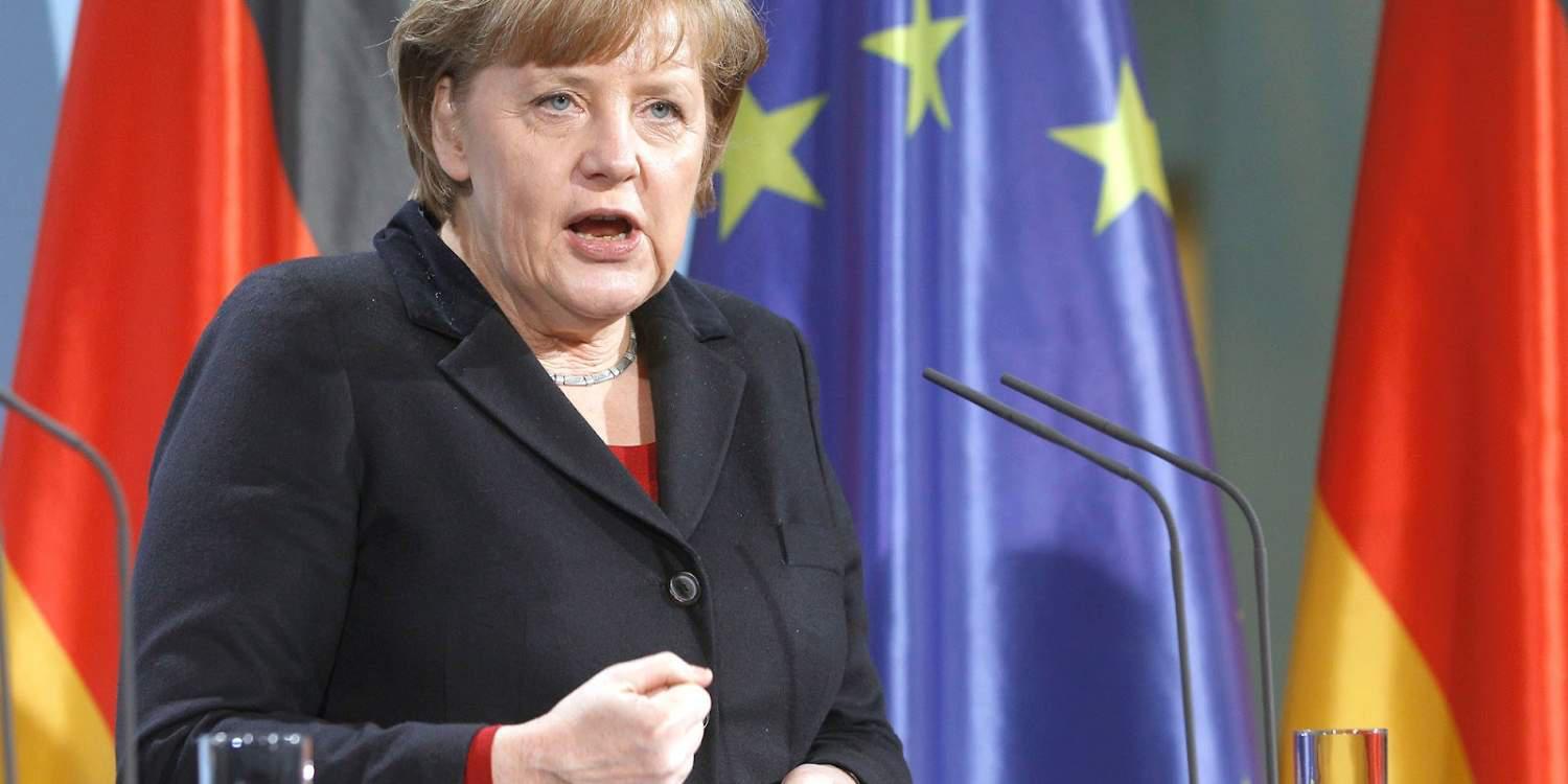Bild: Η Μέρκελ ασκεί πιέσεις στις μεγάλες επιχειρήσεις να προσλάβουν πρόσφυγες