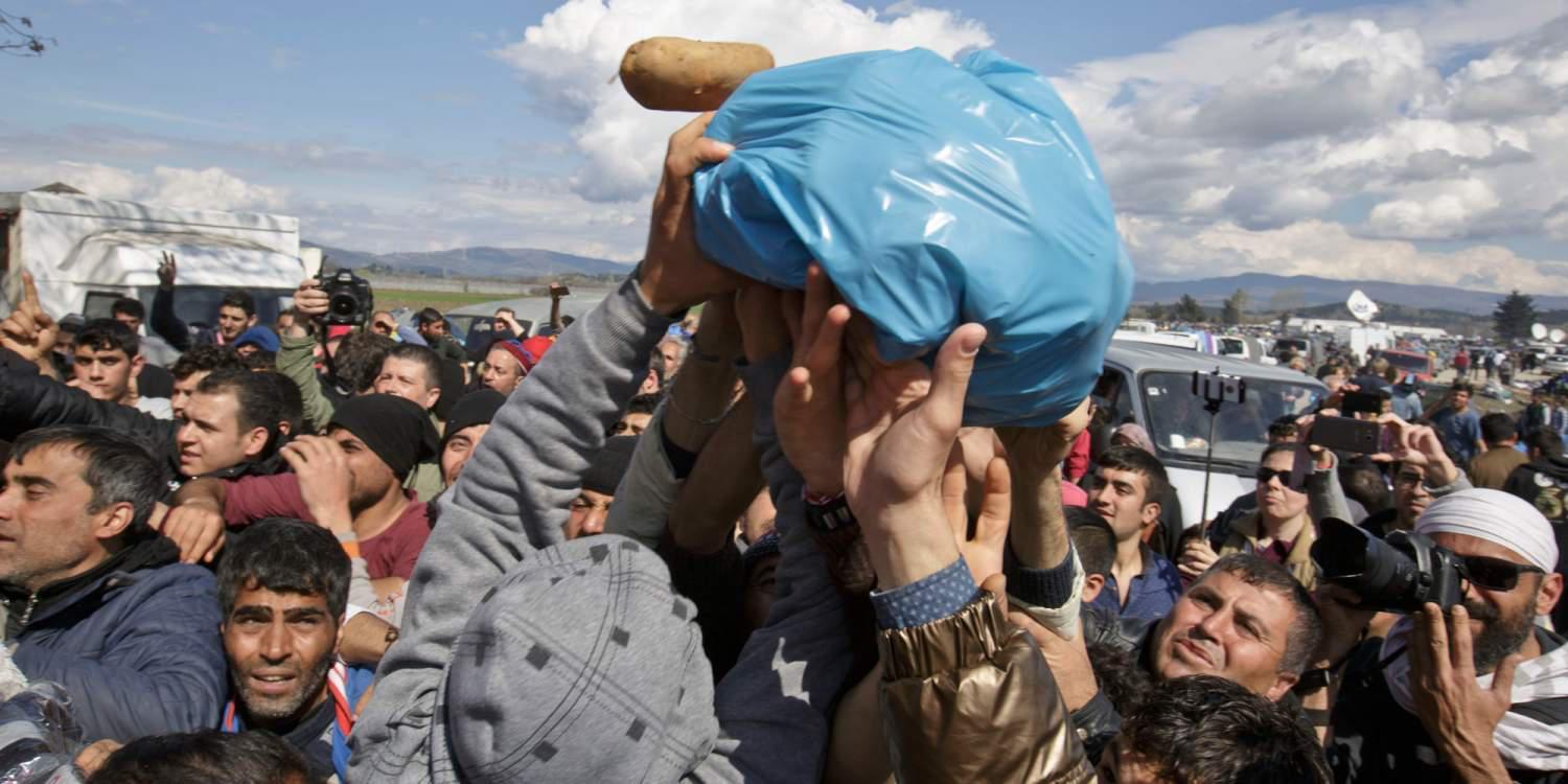 «Σκάνδαλο της αριστεράς» με την σίτιση προσφύγων στις Σέρρες
