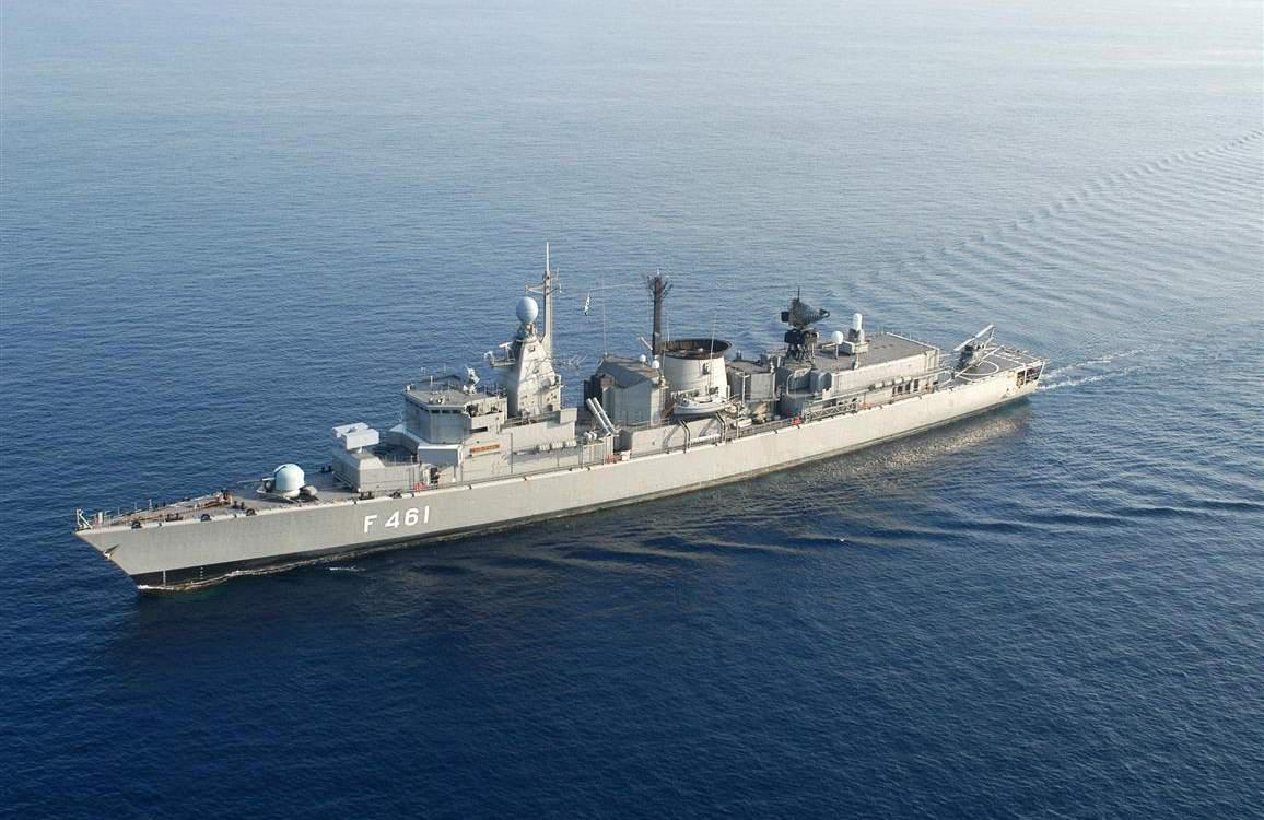 Σε Τήνο και Πάρο πλοία του Πολεμικού Ναυτικού για τον εορτασμό της Κοιμήσεως της Θεοτόκου