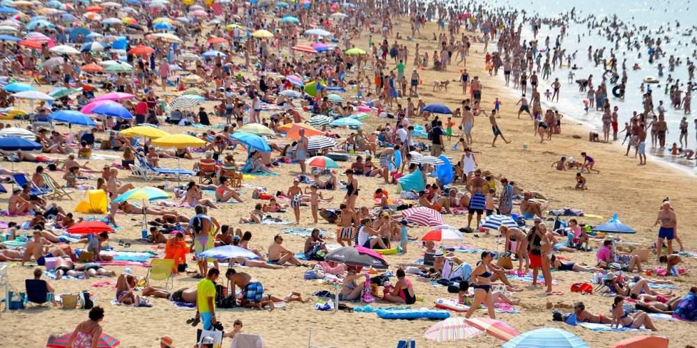 ΣΕΤΕ: 28 εκατομμύρια οι διεθνείς αφίξεις το 2017 στην Ελλάδα