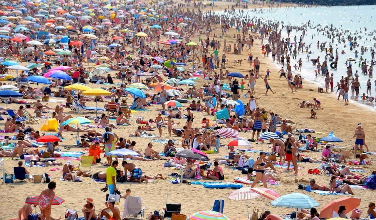 Αρνητικό ρεκόρ δεκαετίας στα έσοδα από τον τουρισμό