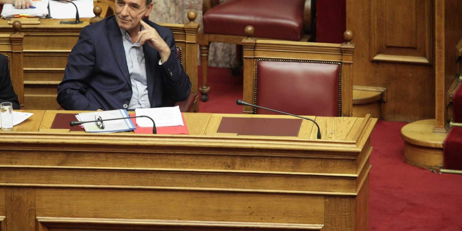Επίσκεψη Σταθάκη στη Συνεταιριστική Τράπεζα Χανίων
