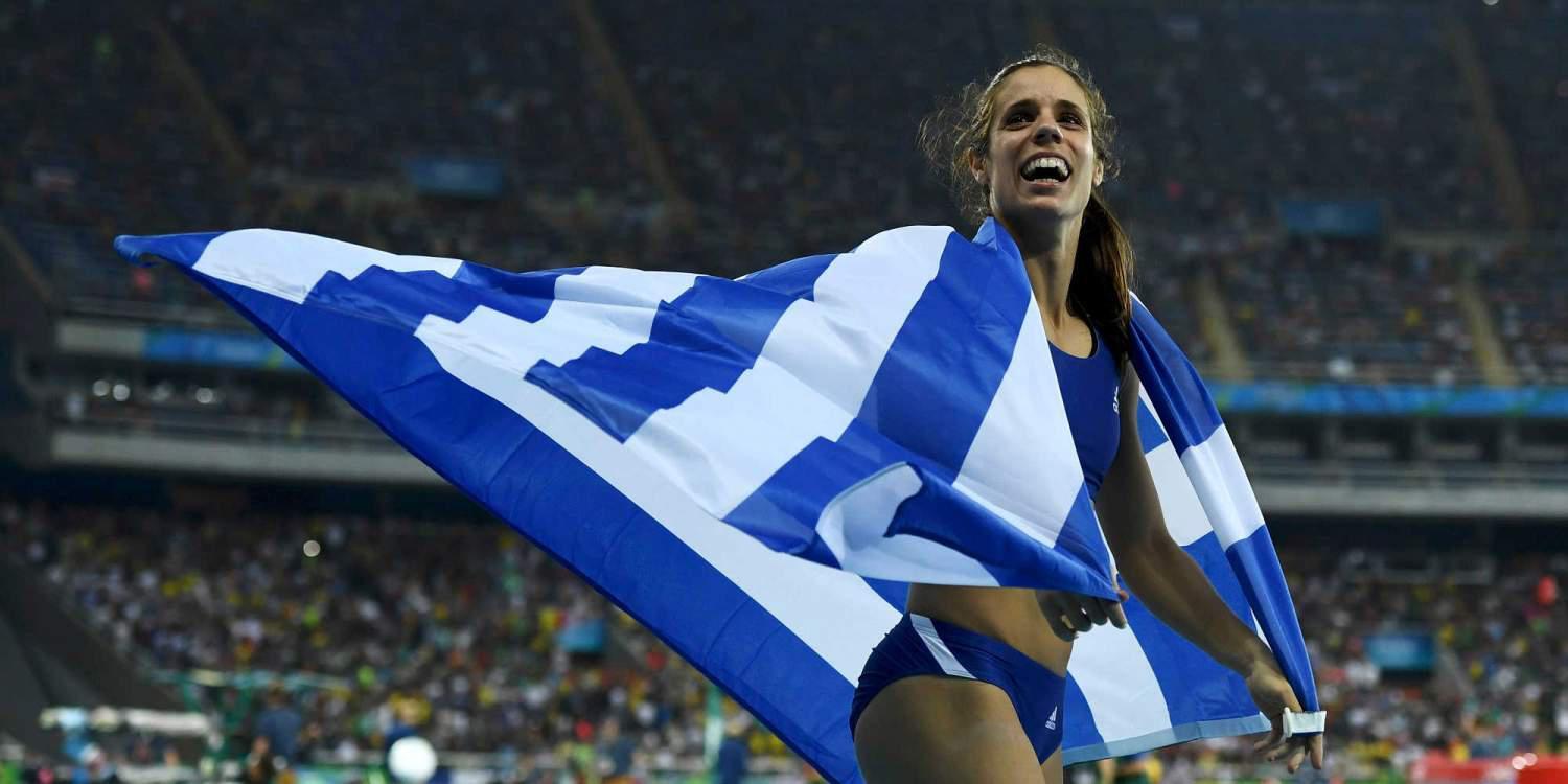 Ρίο 2016: Η «χρυσή» Κατερίνα Στεφανίδη «πέταξε» στα 4,85 μ. και πήρε μαζί της την Ελλάδα