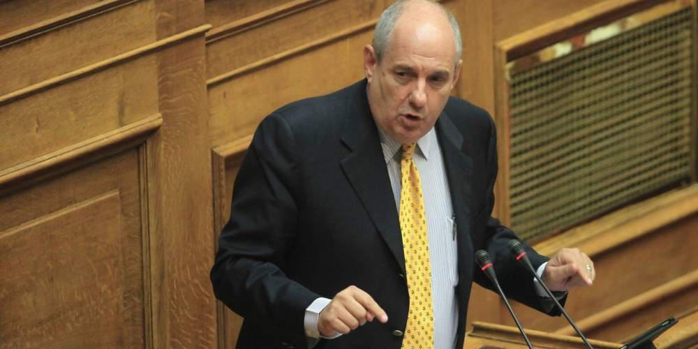 Τέρενς Κουίκ: Μνημείο θράσους η συνέντευξη του πρώην επικεφαλής της ΕΛΣΤΑΤ στους FT