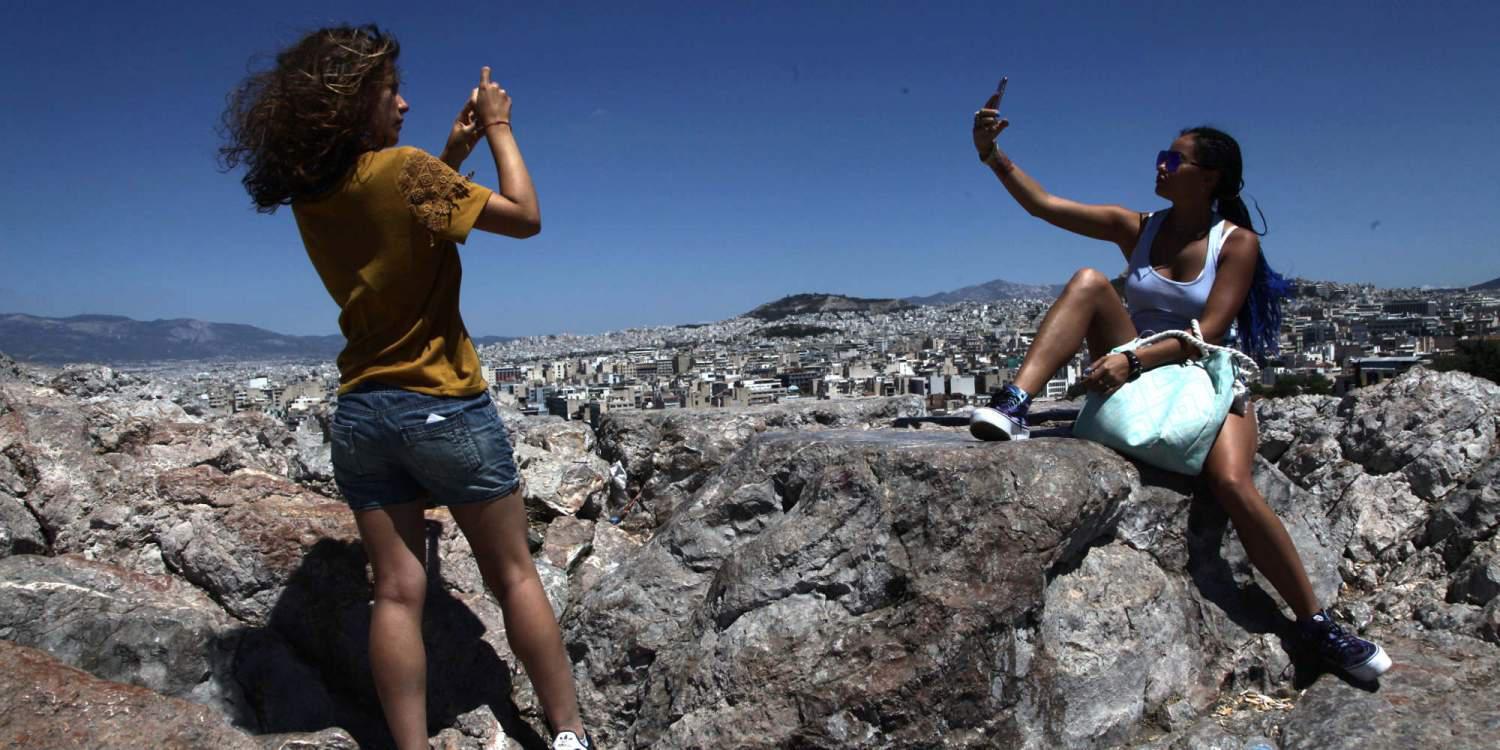 Ελλάδα και τουρισμός: Ετοιμάζεται το ελληνικό σχέδιο – Με ποιες χώρες προχωρούν διακρατικές συμφωνίες
