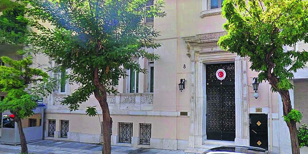 «Εξαφανίστηκαν» δύο στρατιωτικά στελέχη της τουρκικής πρεσβείας
