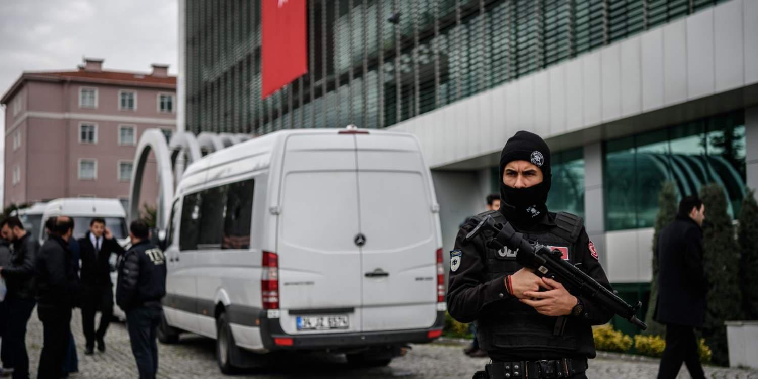 Επιδρομή της αστυνομίας σε 44 εταιρείες στην Τουρκία
