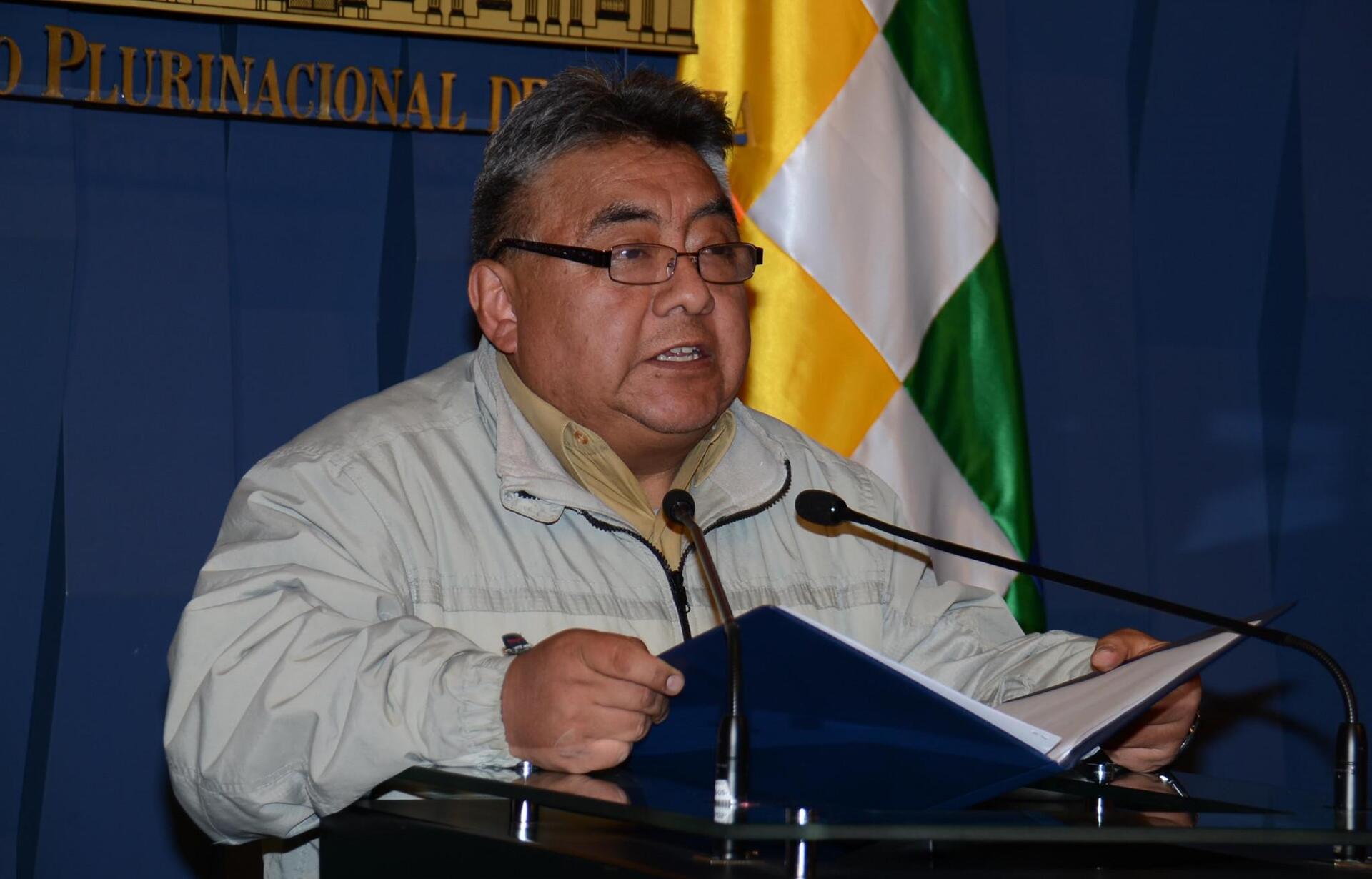 uporgos-volivia-nekros-1000