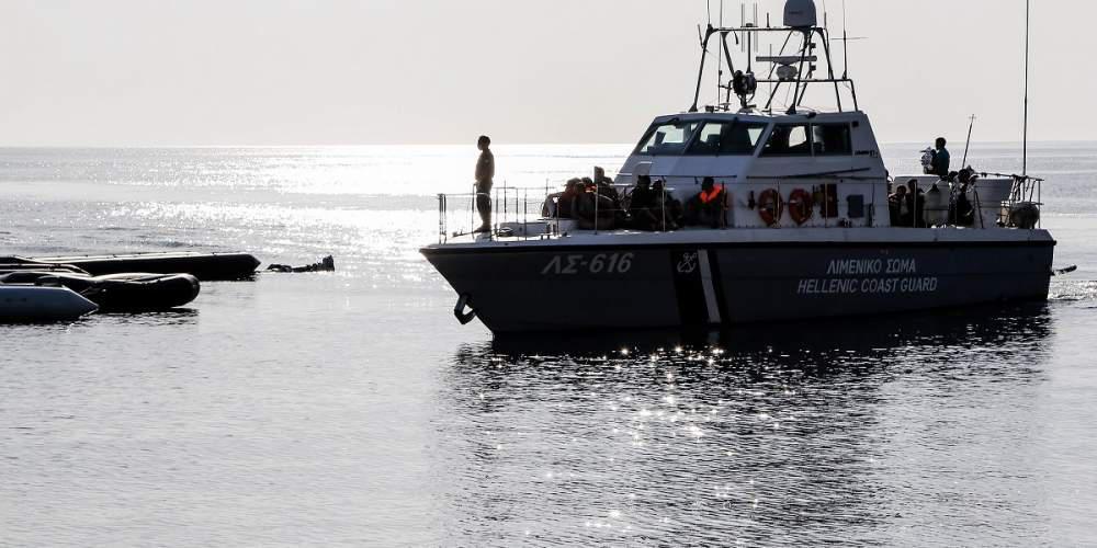 Διάσωση 12 προσφύγων και σύλληψη διακινητή στη Κω