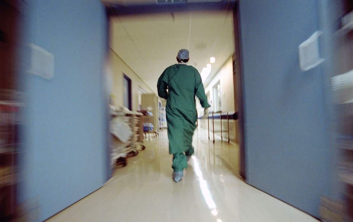 ΠΟΕΔΗΝ: Πλήρη κατάρρευση των δομών Υγείας εν μέσω θέρους