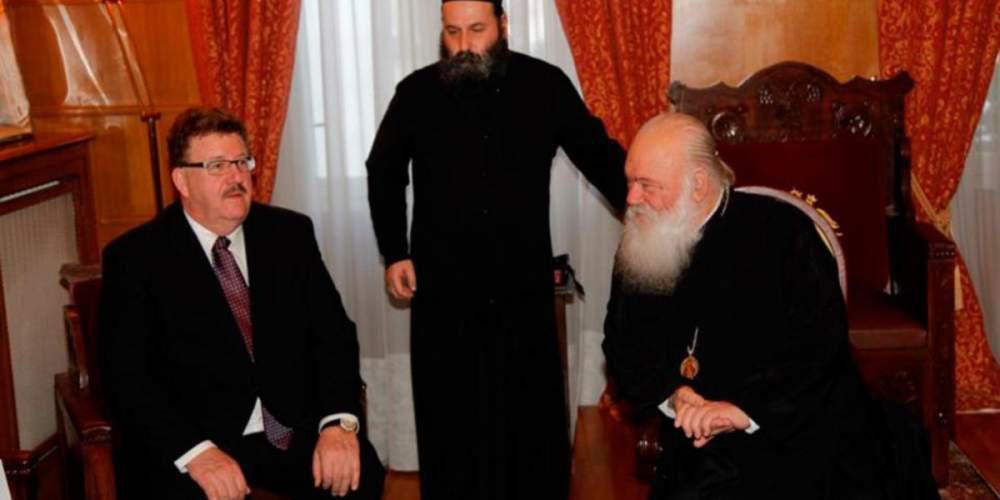 Συνάντηση Ιερώνυμου με Φούχτελ