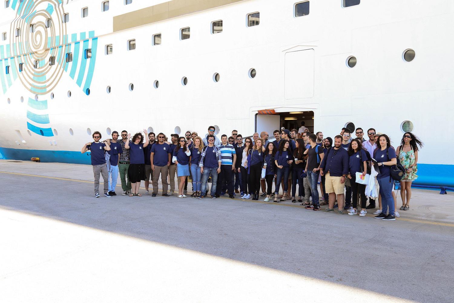 participants-on-port