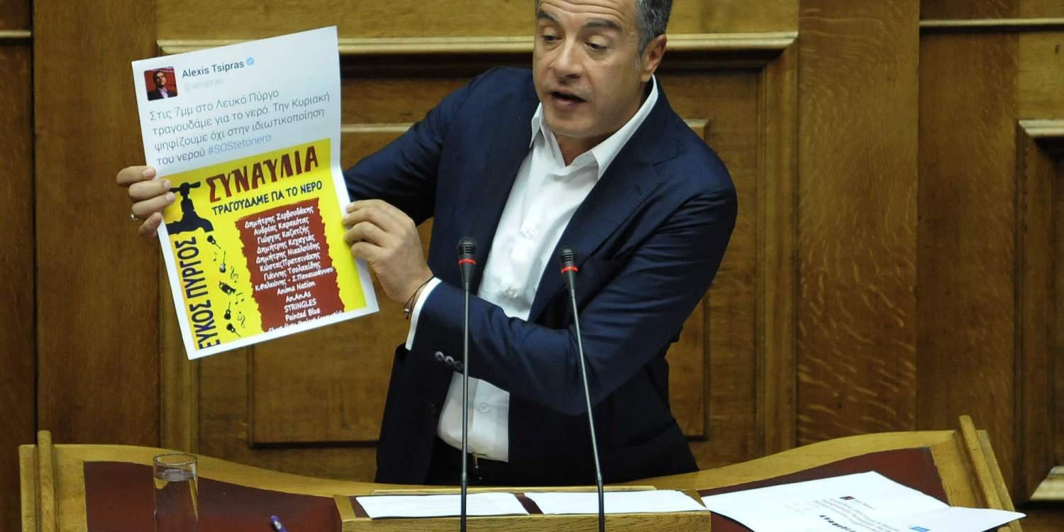 Θεοδωράκης: Ξεπεράσατε και τους προηγούμενους στον λαϊκισμό