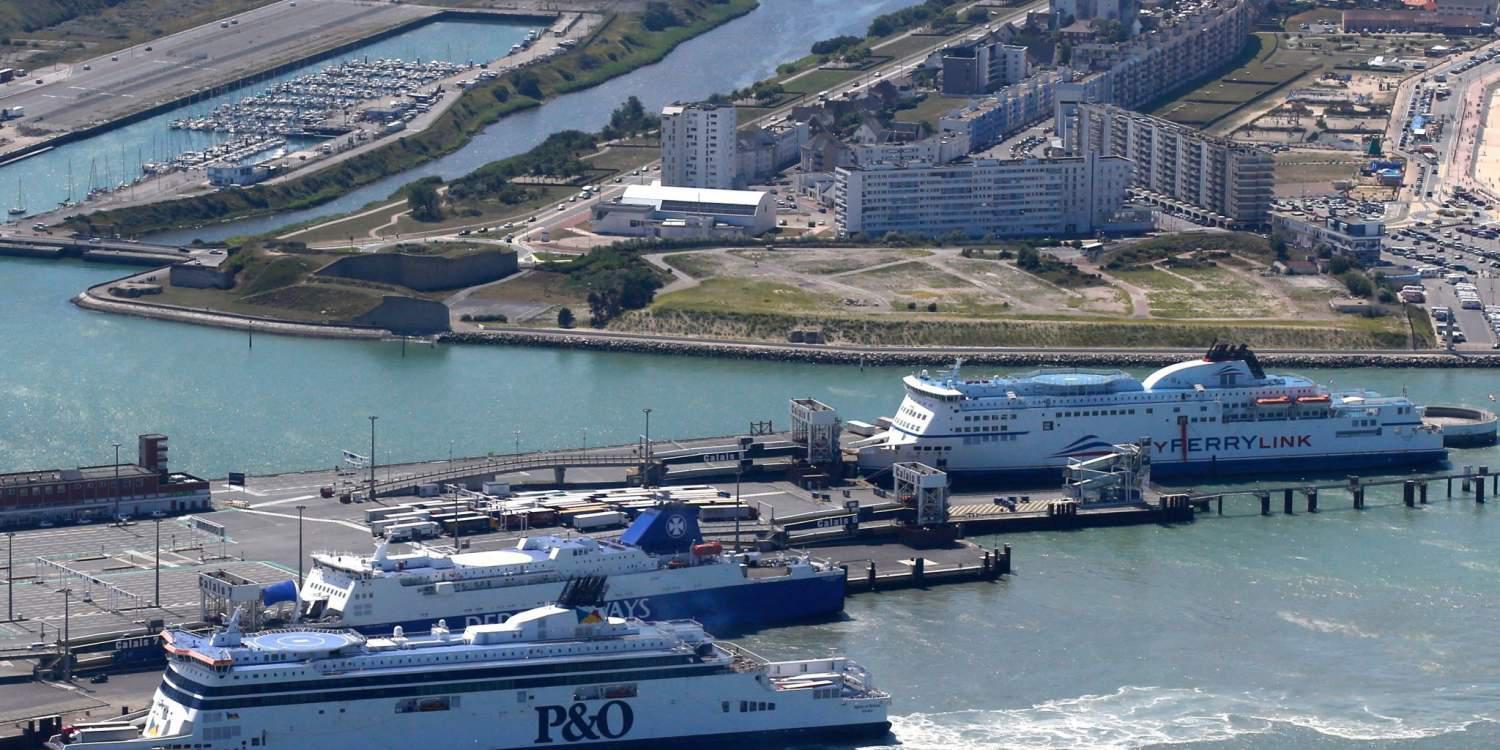 Με μεγατείχος 2,2 εκατ. ευρώ «οχυρώνονται» Αγγλία και Γαλλία κατά των μεταναστών