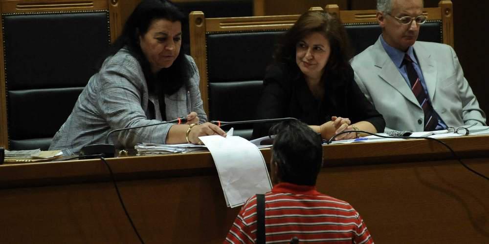 Δίκη Χρυσής Αυγής: Ανέτρεψε πλήρως την κατάθεσή του ο γείτονας των Αιγύπτιων ψαράδων – «Τα παραείπα…»