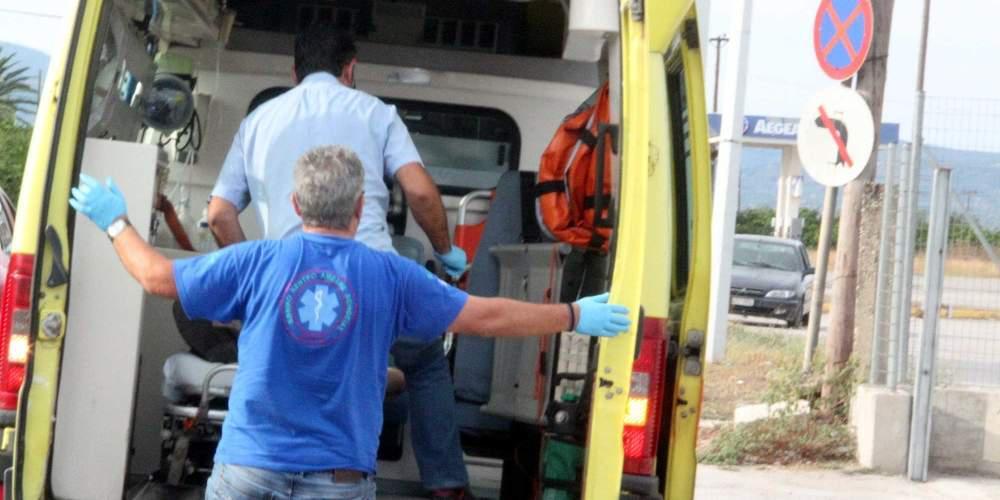 Σε κώμα πατέρας και κόρη μετά από φωτιά σε διαμέρισμα της Πετρούπολης