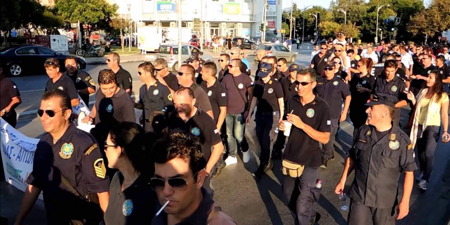 Συγκέντρωση ένστολων στη ΔΕΘ στις 9 Σεπτεμβρίου