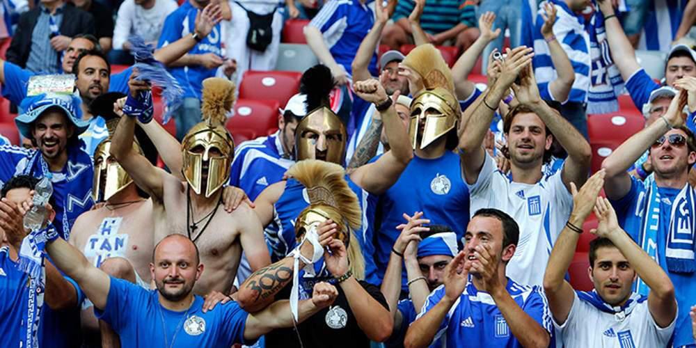 Επίθεση χούλιγκαν με μαχαίρι καταγγέλλει ο «Γαλανόλευκος Φάρος»