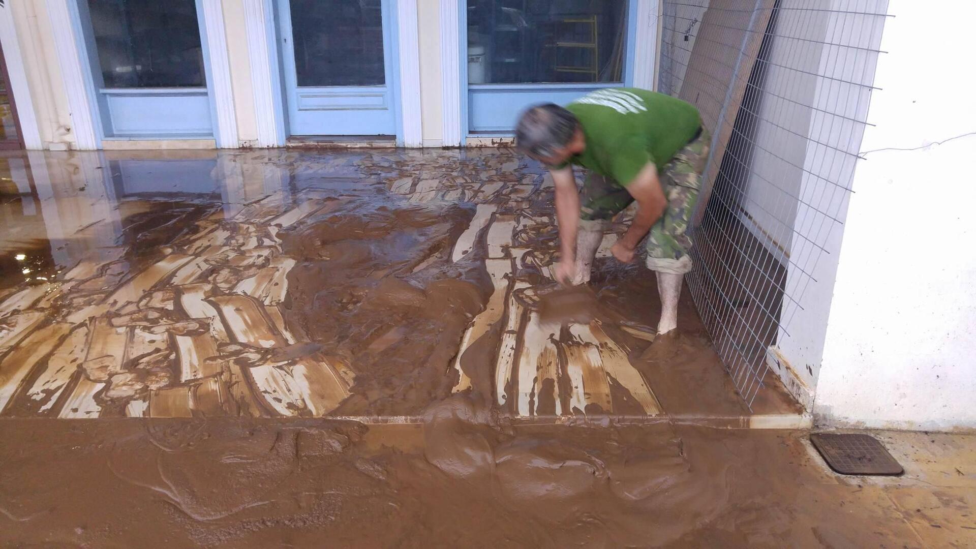 kalamata-vroxes-1300 (5)