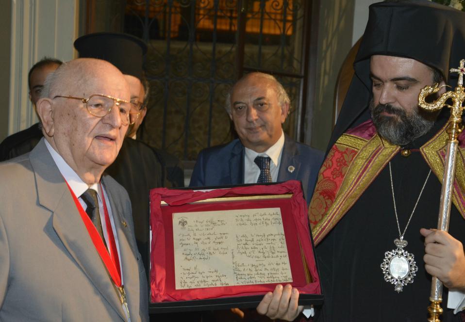 _ks05611-thumb-large